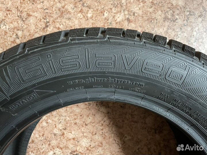 Gislaved NordFrost 100 215/55 R16 93T