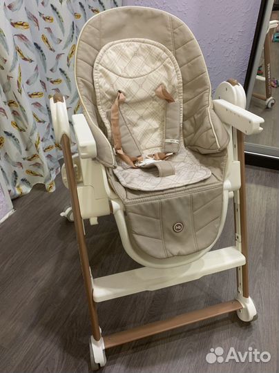 Стульчик для кормления happy baby berny v2