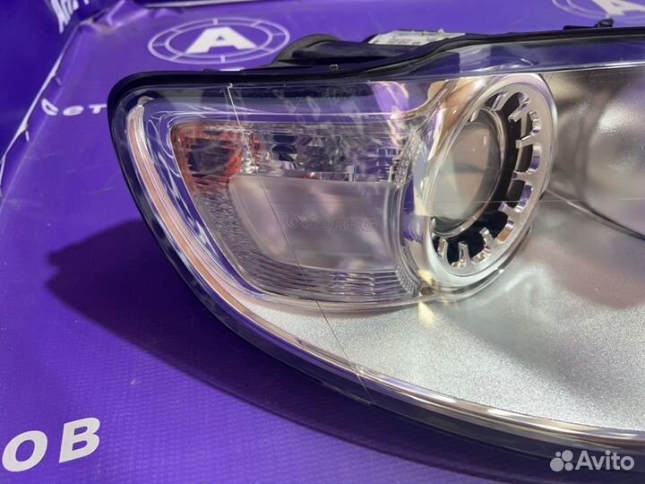 Фара правая Volkswagen Touareg 7L GP BKS 2008