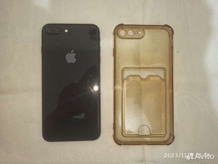 iPhone 8 Plus, 64 ГБ