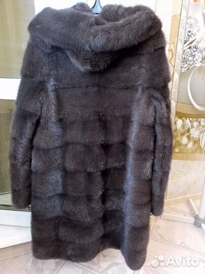Шуба норковая с капюшоном 44 46цвет шоколад