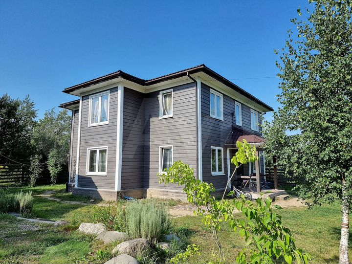 Дом 233 м² на участке 12 сот.