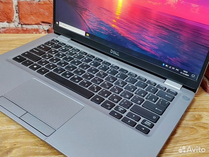 Ноутбук FullHD13