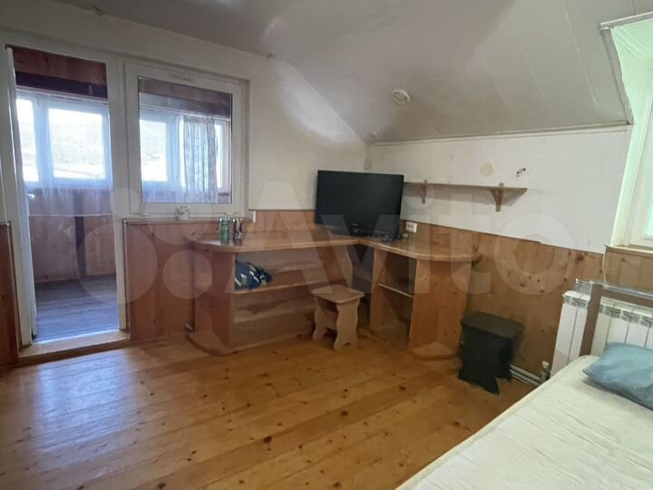 Комната 30 м², 3/3 эт.