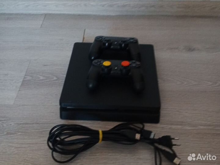 Sony PS4 (читайте описание)