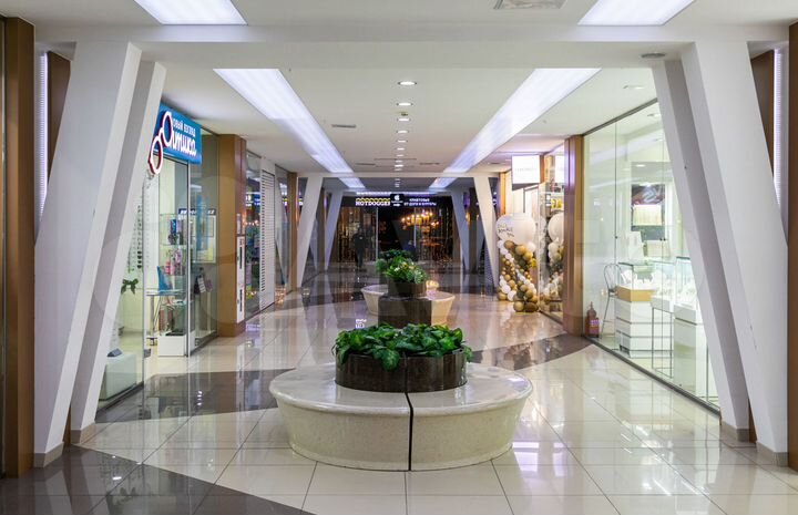 Торговая площадь, 261.1 м²