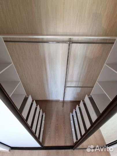 Черный шкаф