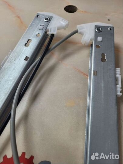 Стеклоподъёмник touareg