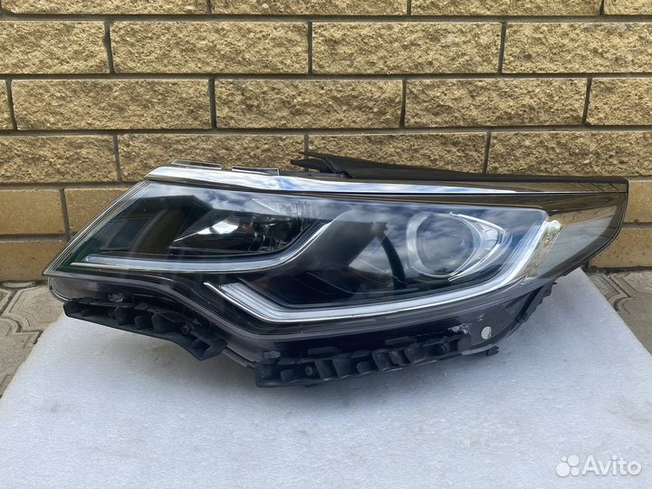 Фара левая KIA Optima 4 рест. галоген LED