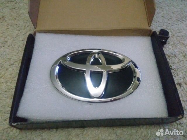 Логотип тайота