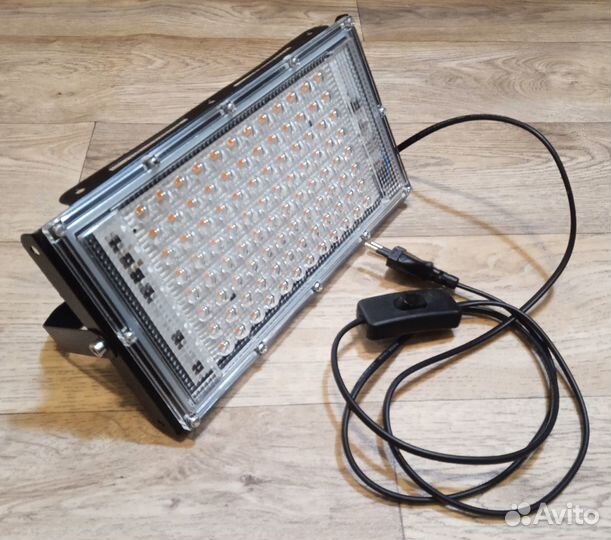 Светильник / лампа для растений 100W