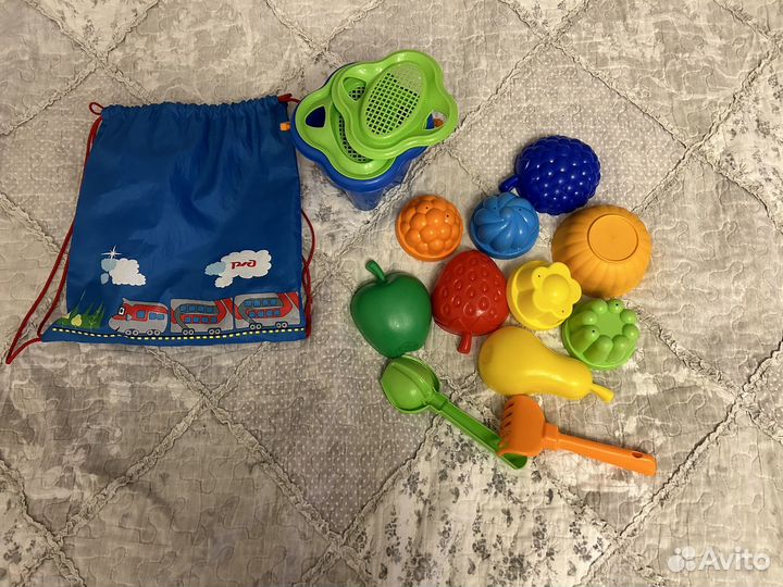 Игрушки пакетом