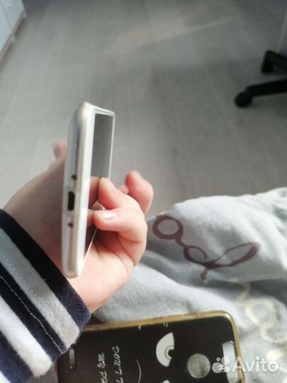 ZTE Blade V8 lite, 2/16 ГБ