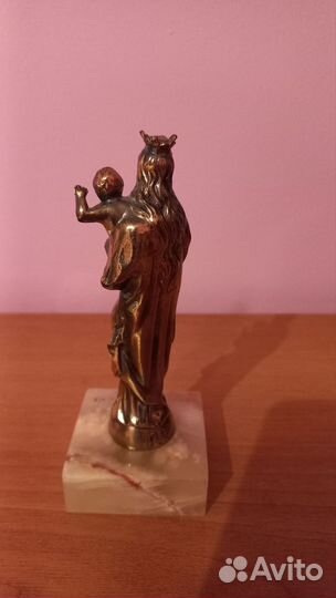 Статуэтка Дева Мария с младенцем