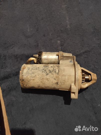 Стартер на ниву