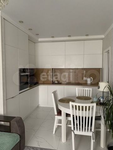 2-к. квартира, 57,6 м², 3/14 эт.