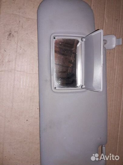 Козырек солнцезащитный передний правый Mazda Cx-7