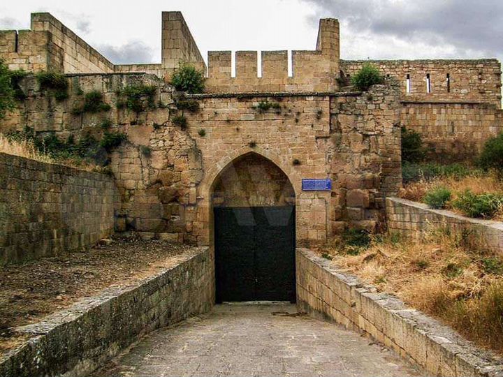 3-к. квартира, 90 м², 5/9 эт.