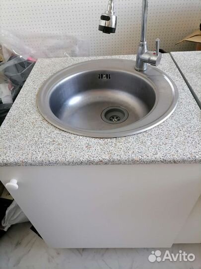 Кухонный гарнитур бу с мойкой