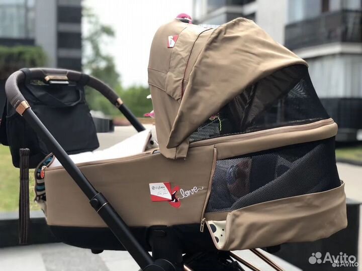 Коляска Cybex Priam III by Karolina Kurkova, 2 в 1