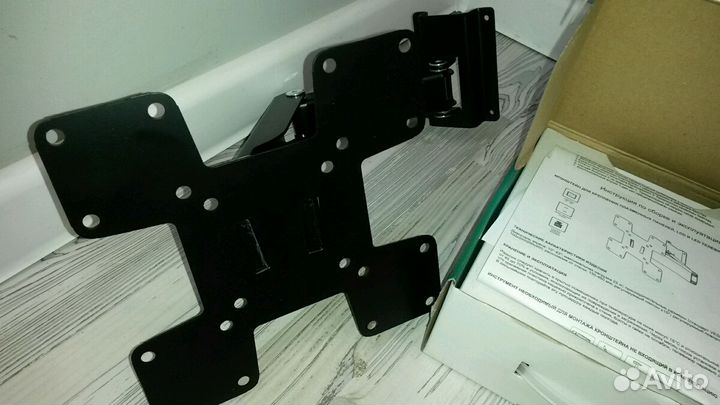 Кронштейн для телевизора