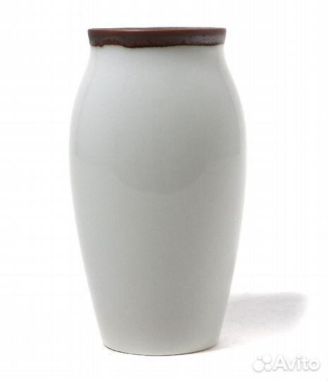 Фарфоровая ваза 