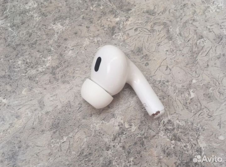 Airpods pro 2 правый наушник бу оригинальный