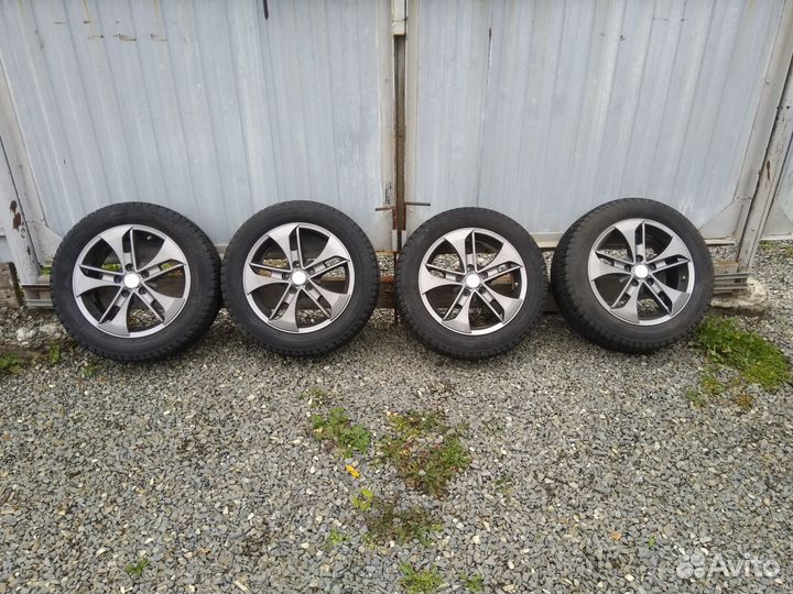 Gislaved Soft Frost 2 2.25/55 R16