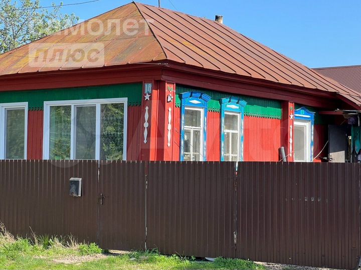 Дом 37,7 м² на участке 5 сот.