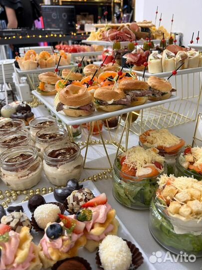 Выездной официант на мероприятие