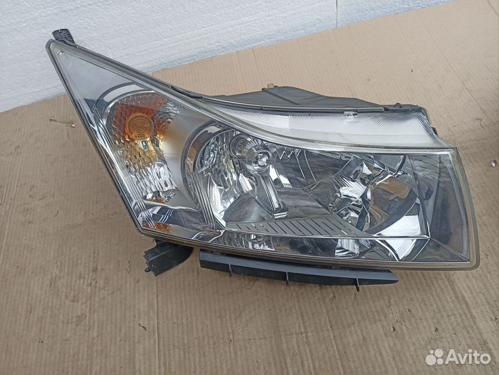 Фара правая Шевроле Круз рестайлинг