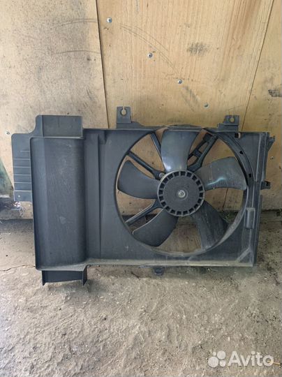 Вентилятор охлаждения Nissan Note E11