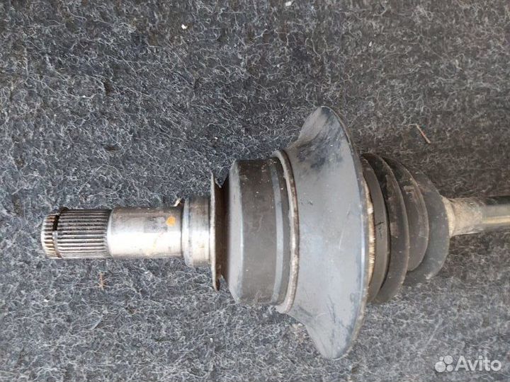 Привод передний левый Mercedes Gl 500 4Matic 166