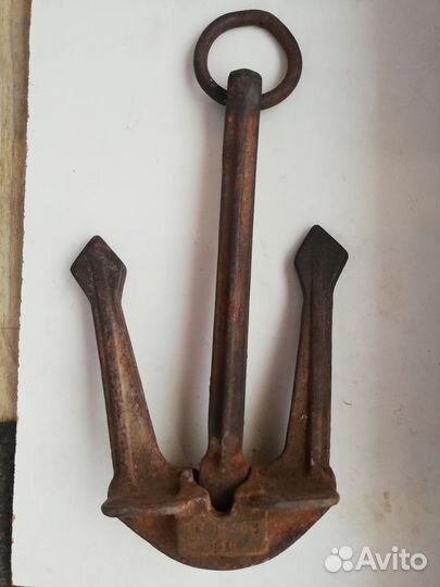 Якорь для лодки