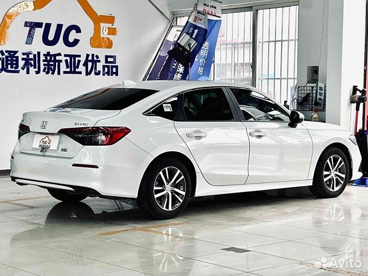 Honda Civic 1.5 CVT, 2022, 8 000 км