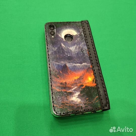 Чехол на телефон ручной работы