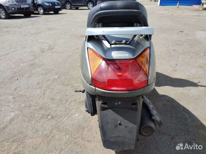 Honda lead 50