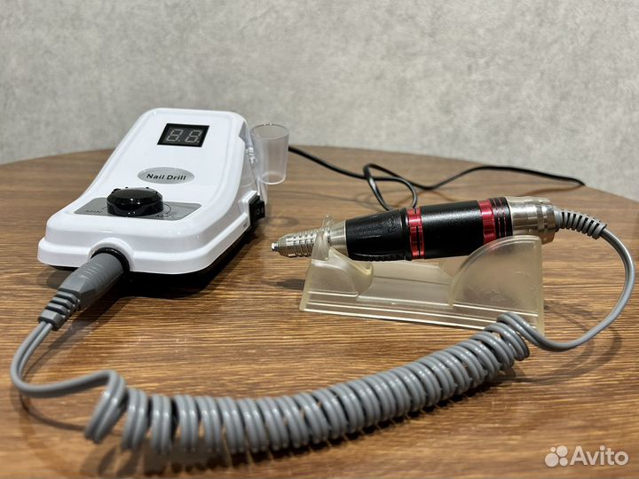 Аппарат для маникюра с фрезами