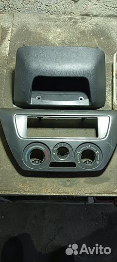 Панель Лансер 9