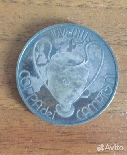 Сувенир на футбольную тематику