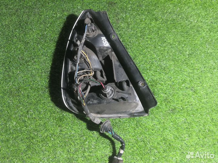 Фонарь задний правый Daewoo Nubira 1