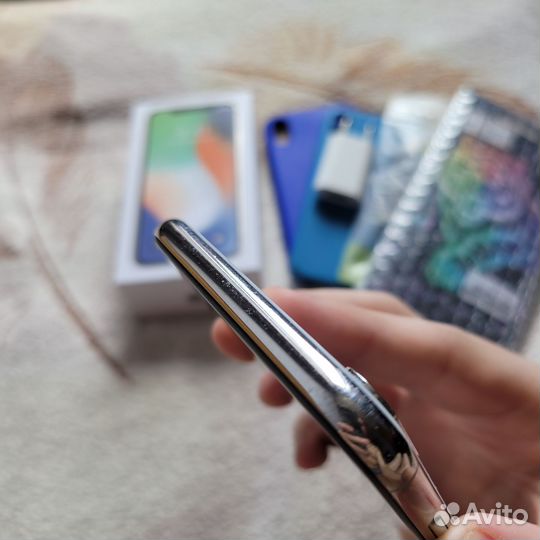 iPhone X, 256 ГБ