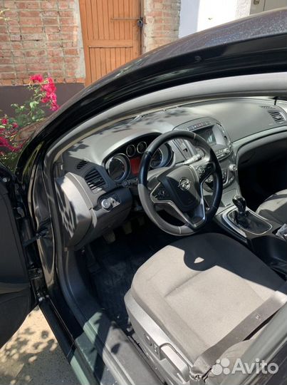 Opel Insignia 1.8 МТ, 2014, 125 000 км
