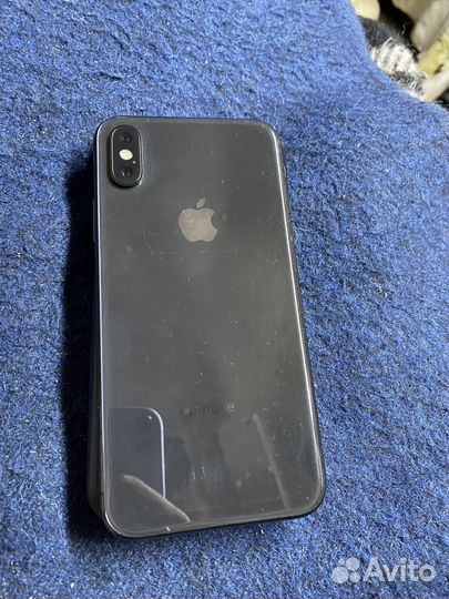 iPhone Xs, 64 ГБ