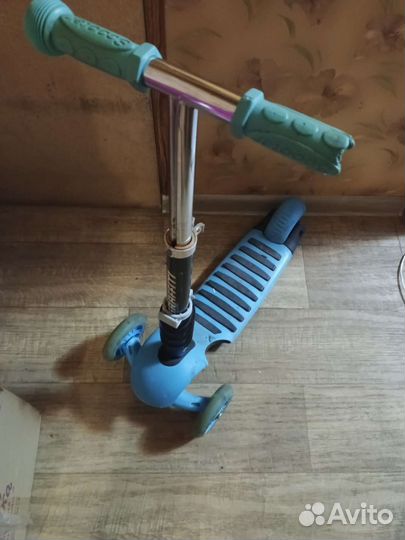 Самокат детский трехколесный бу