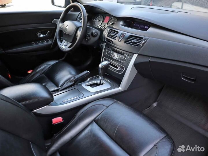 Renault Latitude 2.0 CVT, 2011, 309 245 км