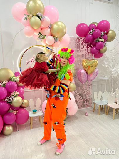 Аниматор Фокусник Шоу с животными