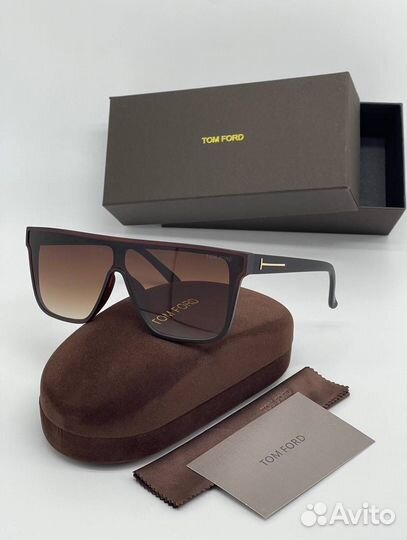 Солнцезащитные очки tom ford