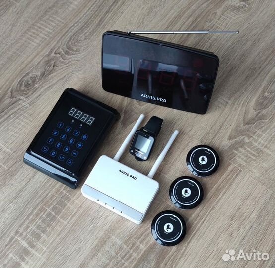 Комплект системы вызова: кнопка вызова официанта