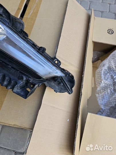 Фара противотуманная в сборе Lexus 570